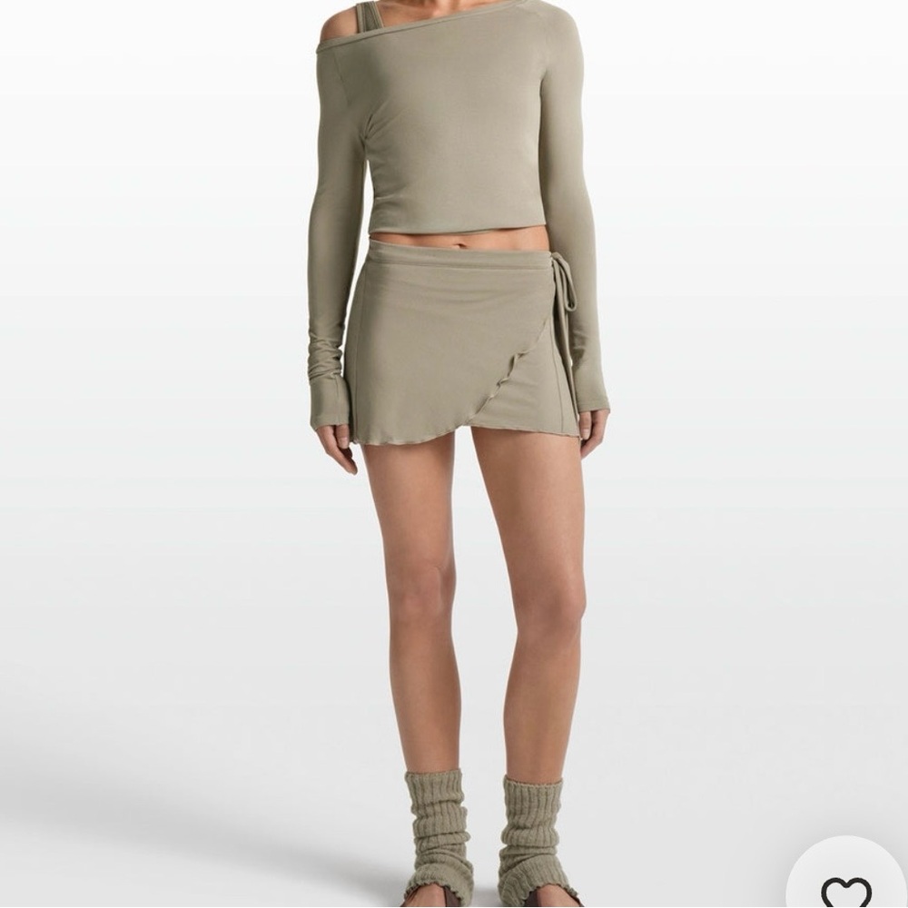 NIKE SKIMS STRETCH KNIT WRAP SKIRT Dune